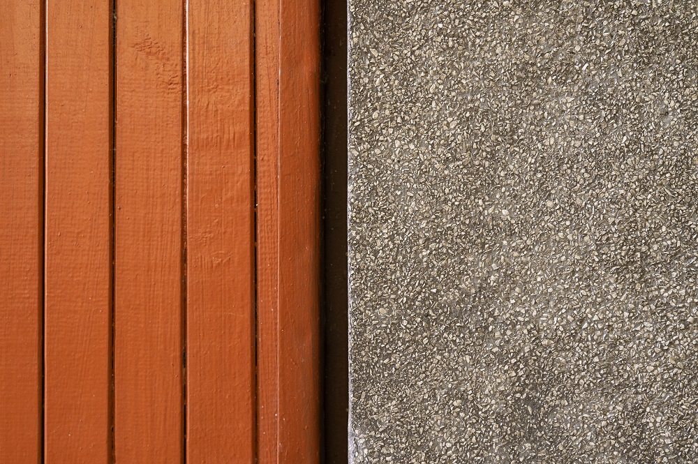 Composite Fence vs Wood Fence